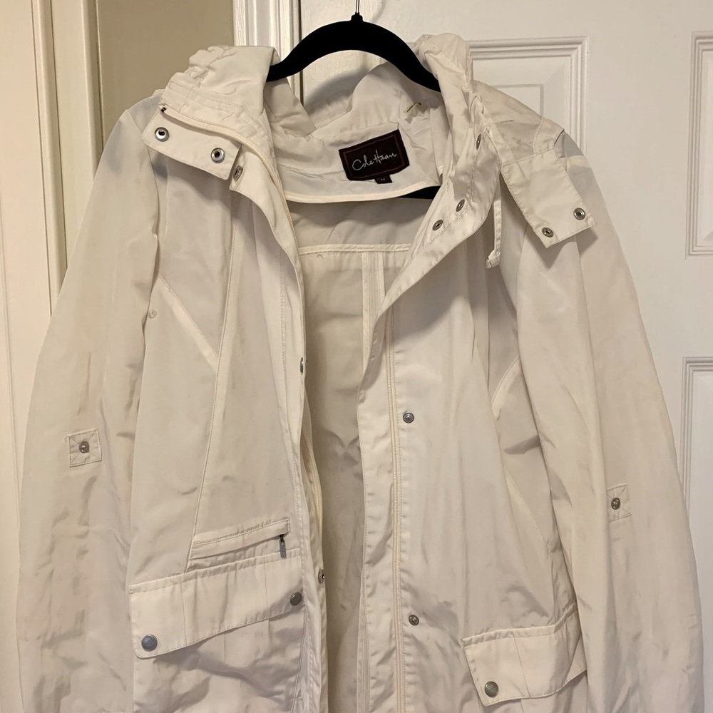 Cole Haan Light Weatherproof Jacket